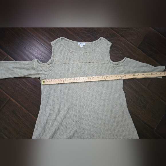 Mittoshop Womens Cold Shoulder Waffle Knit Blouse Small - Picture 4 of 9